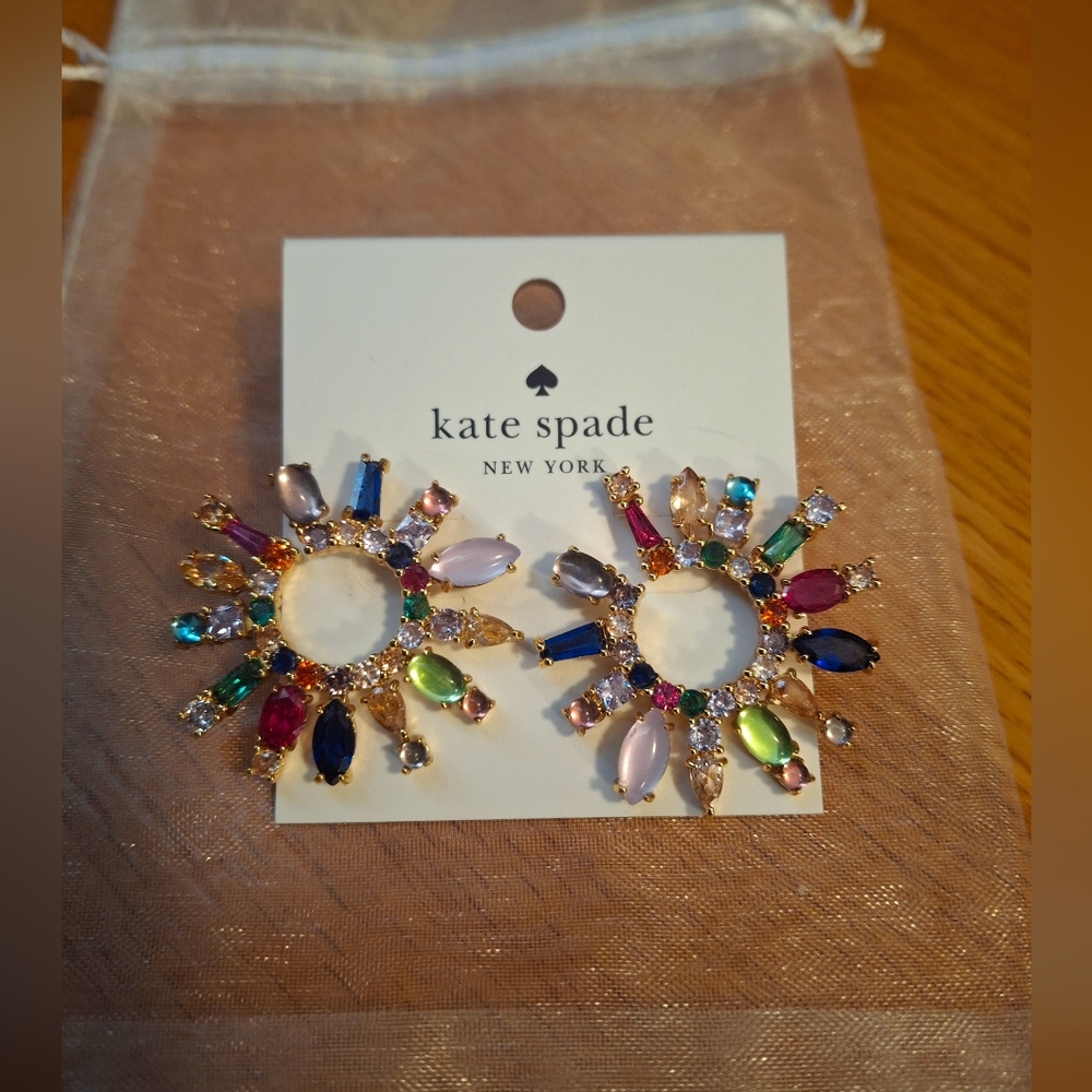 Host Pick Kate Spade New York Showtime Statement Hoops - Picture 2 of 8